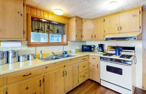 Timberlane Lodge- The Musky, Bluegill & Walleye - Foto 19