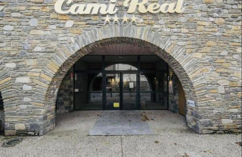 Appartements - PISCINE INTÉRIEURE Sauna - PARKING Privé Étage 1 - Centre Village - Résidence Cami Réal - avec LINGE et MÉNAGE de fin de Séjour Compris - Foto 33