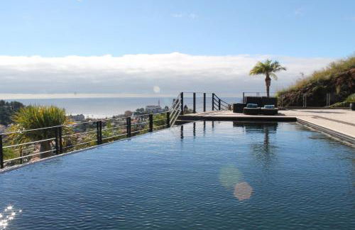 Exquisite Madeira Villa Villa Funchal Luz 5 Bedroom Heated Pool - Foto 4