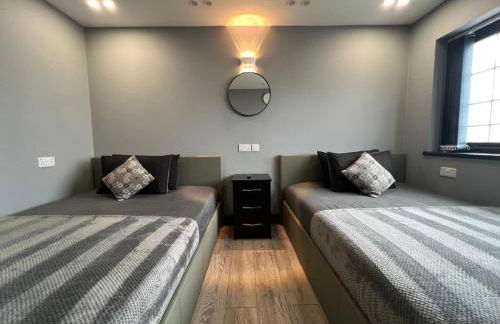 Urban Escape 4BedRoom House- With Free private Parking - Birmingham City - Foto 66