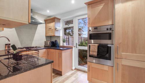 Cosy 2 bed house with driveway parking and garden - Foto 5, stove, pet friendly, toaster