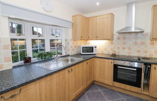 Hen and Chickens - Foto 9