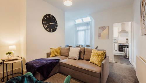 Free parking, late check out CoOp Live Etihad Stadium 3-bed house - Foto 2