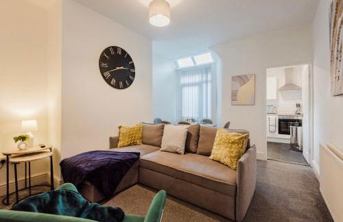 Free parking, late check out CoOp Live Etihad Stadium 3-bed house - Foto 2