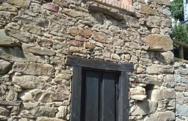 La Casa Roja de Quirós - Foto 2