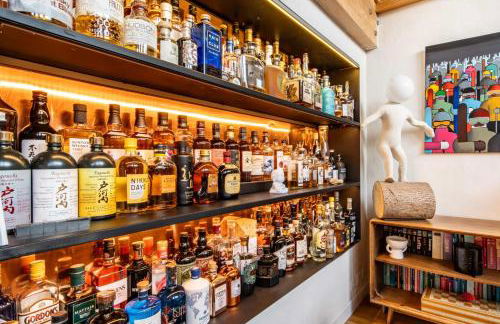 Chalet with garden close to the slopes - Photo 4