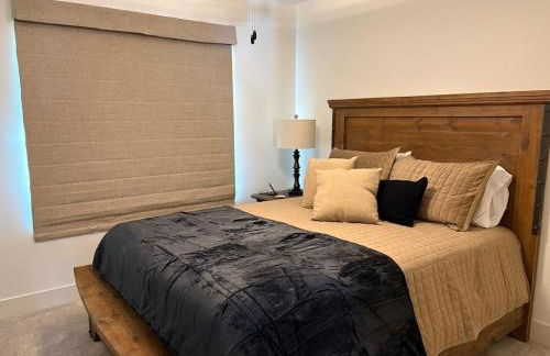 New Home Minutes to KCI Airport & Historic Weston - Foto 6