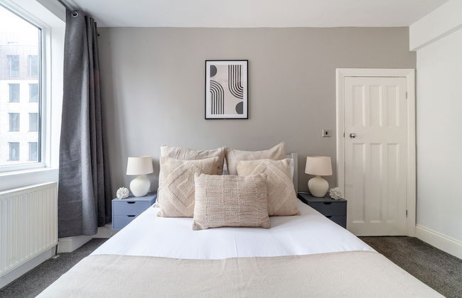 The Angel Collection - Photo 8