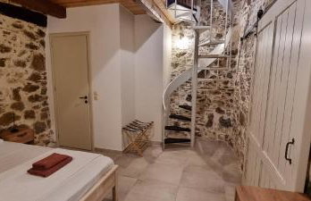 Mesavlia Traditional Stone House - Photo 18