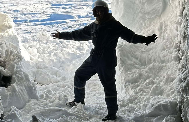 Escursione alla grotta del ghiacciaio Langjökull + Giro in motoslitta - Foto 1
