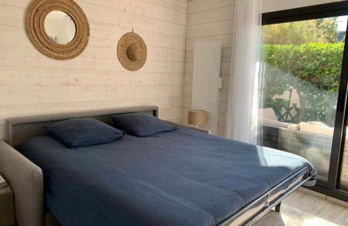 Le Nid Douillet, studio avec terrasse et parking à 400m des plages - Foto 8