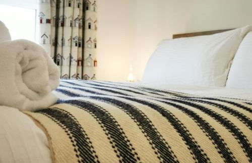 No. 28 Contemporary beach side property with sea views - Foto 19