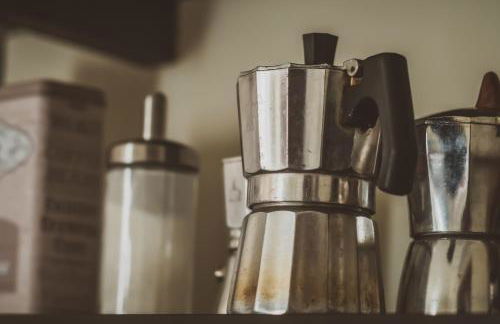 Un letto nel cortile - Foto 4