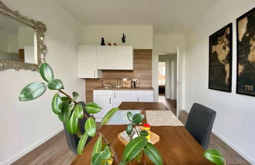 Schöne 1-Zimmer Wohnung mit Boxspringbett & Küche - Photo 1