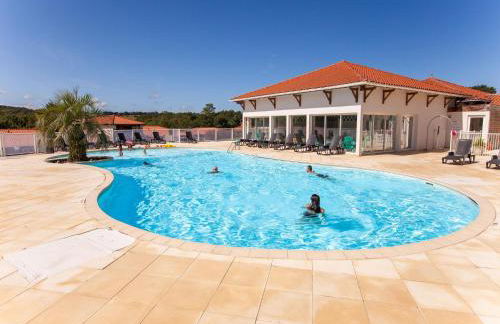 Cassen Holiday House With Pool - Foto 67