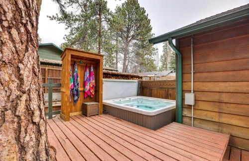 3 Mi to Old Mill District Family Retreat with Yard - Foto 2