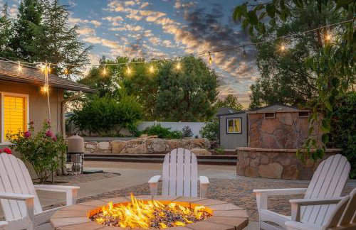 Casteel - 4,500 sq-ft retreat with a pool and hot tub in the middle of wine country! - Foto 3