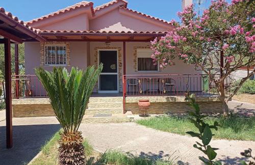 Emis House Krioneri - Photo 1