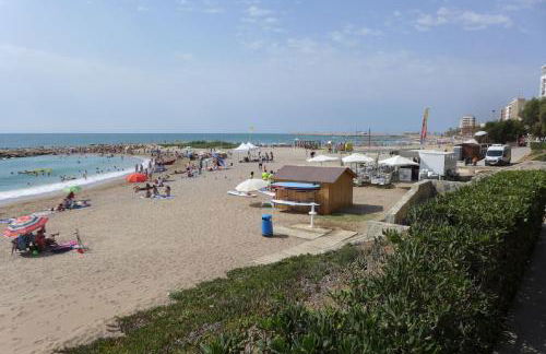 3 BEDROOM LUXURY PENTHOUSE, BEACH, POOL, and GOLF, WIFI, Large TV SATELLITE,GARAGE - Foto 24