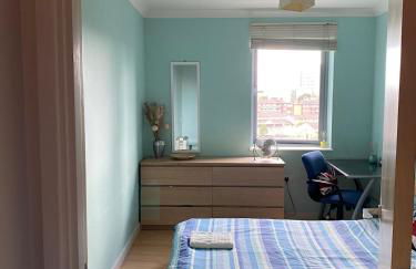 2 Bed Flat with Balcony - Zone 1 Central London - Foto 5