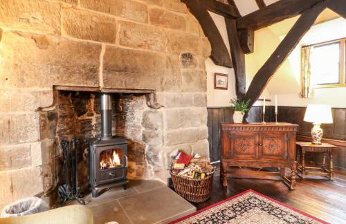 Porter's Lodge - Photo 6