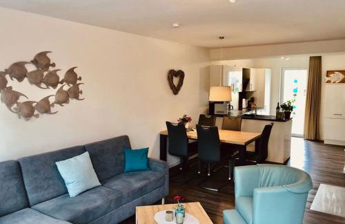 Familienhaus an der Nordsee - Sauna - Kamin - Südterrasse direkt über dem Wasser - Foto 10