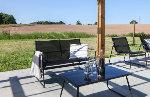 Langley Barn - Photo 38