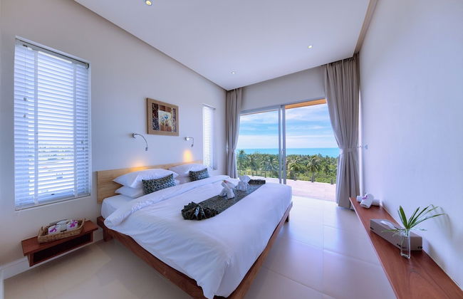 15 Bedroom Luxury Triple Sea View Villas - Photo 35