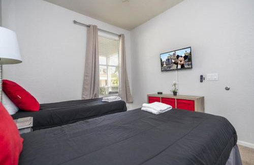 Cozy 4Bd Home Pool & Hot Tub at Trafalgar Resort - Foto 6