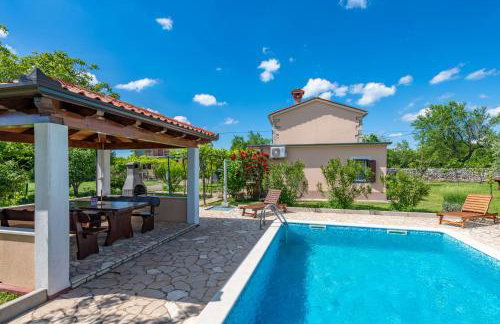 Villa Ana, a tranquil pool villa close to the beach - Foto 18