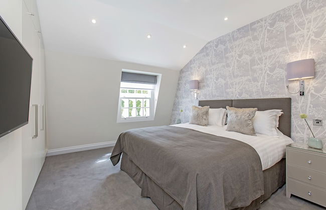 Chesham Court - Photo 13