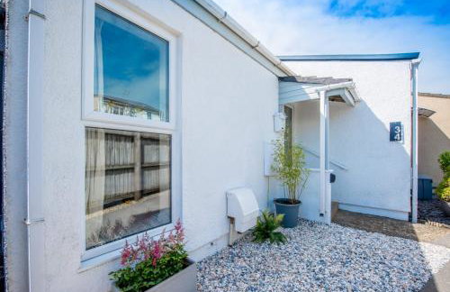 Welcoming Pembrokeshire home, perfect escape for couples, beach 5 mins, doorstep walks - Foto 6