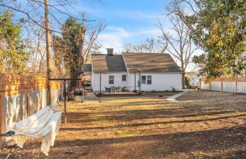 4Bed/3bath- 1 mile to Downtown - Foto 26