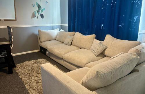 2 Bed House-Sleeps 4-Free Parking - Foto 10