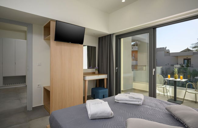 Athina Suites Platanias - Photo 26