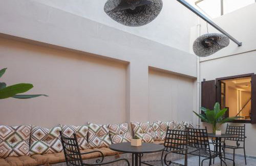 Grande Madonna Luxury Suites - Foto 26