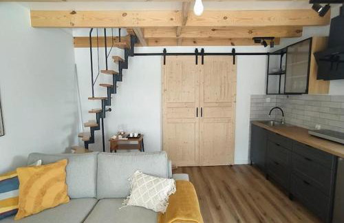 Holiday Home With Private Garden, Sauna, Jacuzzi - Foto 8