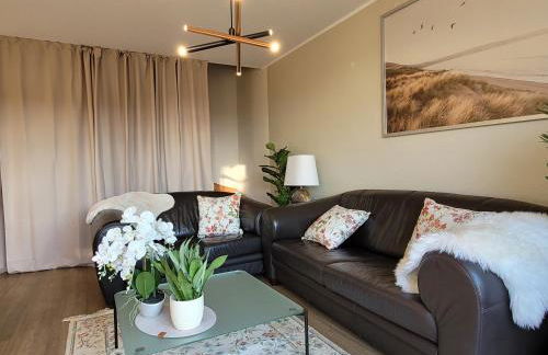 Schaake Hooksiel - Charmante Reetdachwohnung & Kostenfreier Parkplatz - Foto 4