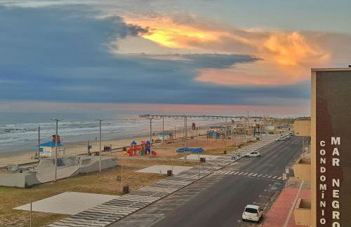 Incrível Sacada à Beira Mar APTO 3Q - Foto 22