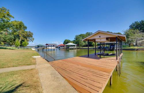 Private Dock and Slip Cedar Creek Reservoir Home - Foto 3