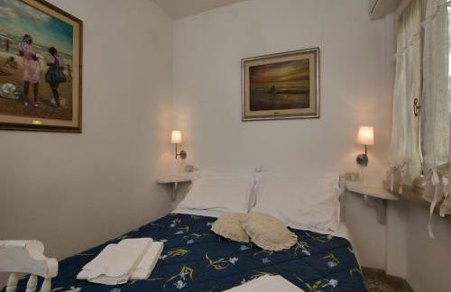 Huge Holiday Home in Marina di Castagneto Carducci near Sea - Foto 44