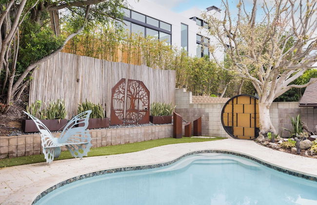 La Jolla Mid-century by Avantstay Private Pool, Outdoor Living + Ocean Views - Photo 50