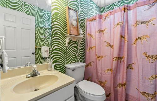 Steps to the beach & close to 30A! Private pool with sundeck & putt putt golf! - Photo 20