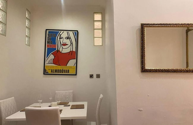 Stunning 2-bed Pet Friendly Apartment in Gateshead - Photo 9