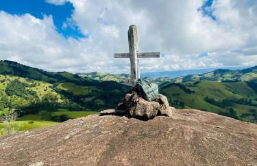 Chalé na montanha com vista e lareira Mantiqueira - Foto 18