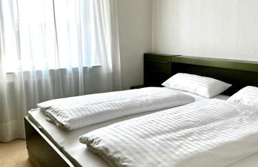 Apartment 19 - Photo 2