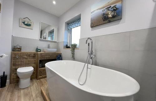 Anglesey Coastal Cottage 200 metres from Beach, Dog and Family Friendly - Foto 20