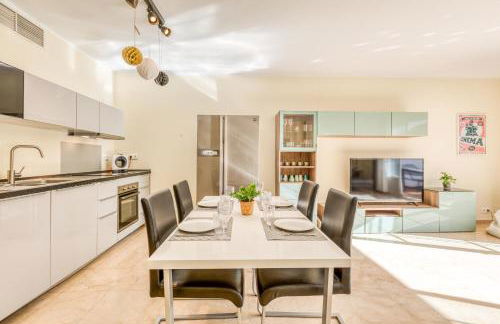 Life El Presidente Penthouse Pool View - Photo 12