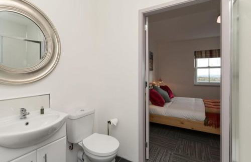 Cot Cottage - Panoramic Views & Hot Tub! - Foto 32