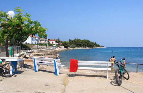 Apartments with parking space Ugljan - 21848 - Foto 6